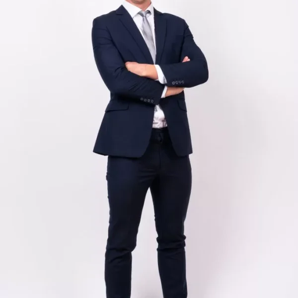 يونيفورم  إداري الاستقبال